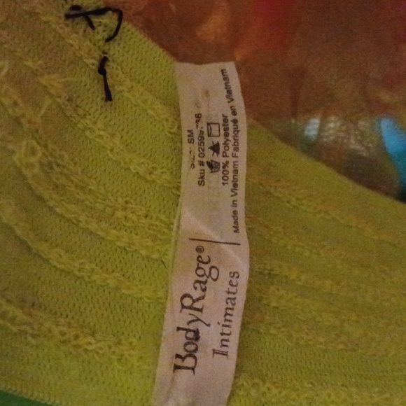 My Little Pony Rainbow Dash Short Sleeve Tee ADULT SM/MED FREE TUTU - Picture 7 of 8